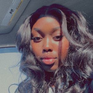 Meet your Posher, Miriam